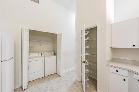Condominio en venta en Temple Terrace, Florida, 3 dormitorios, 142.42 m2 № 1852568 - foto 14