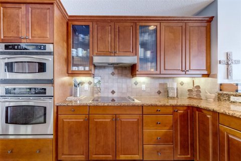 Condominio en alquiler en Redington Shores, Florida, 3 dormitorios, 280.56 m2 № 1524788 - foto 15