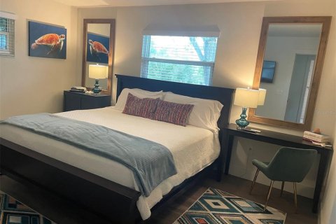 Apartment in Sarasota, Florida 2 bedrooms, 69.68 sq.m. № 2232063 - photo 17