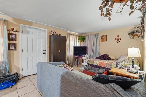Immobilier commercial à vendre à Holiday, Floride: 4 chambres, 167.22 m2 № 2297051 - photo 4