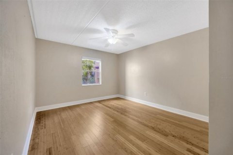 Copropriété à vendre à Tampa, Floride: 1 chambre, 72.09 m2 № 1918002 - photo 12