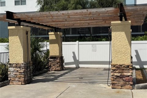 Copropriété à vendre à Tampa, Floride: 1 chambre, 72.09 m2 № 1918002 - photo 26