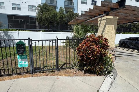 Copropriété à vendre à Tampa, Floride: 1 chambre, 72.09 m2 № 1918002 - photo 27