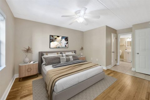 Copropriété à vendre à Tampa, Floride: 1 chambre, 72.09 m2 № 1918002 - photo 13