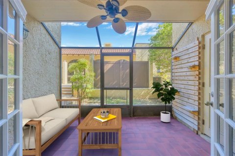 Copropriété à vendre à Tampa, Floride: 1 chambre, 72.09 m2 № 1918002 - photo 18