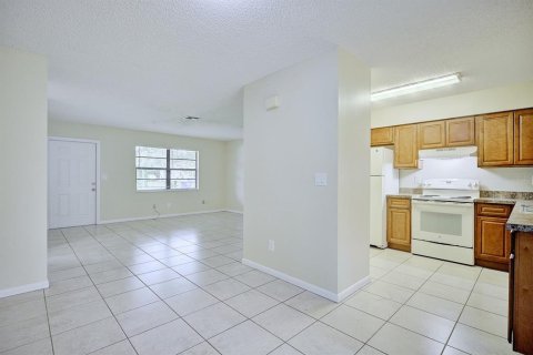 Propiedad comercial en venta en Sebring, Florida, 28 dormitorios, 181.35 m2 № 2407087 - foto 8