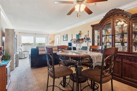 Condo in Daytona Beach, Florida, 2 bedrooms  № 1563678 - photo 16