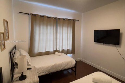 Adosado en alquiler en Oakland Park, Florida, 4 dormitorios, 180.42 m2 № 1927361 - foto 21