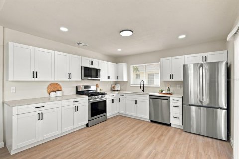 Casa en venta en Casselberry, Florida, 3 dormitorios, 143.16 m2 № 2429326 - foto 11