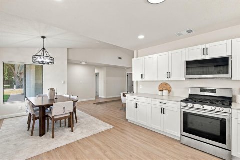Casa en venta en Casselberry, Florida, 3 dormitorios, 143.16 m2 № 2429326 - foto 13