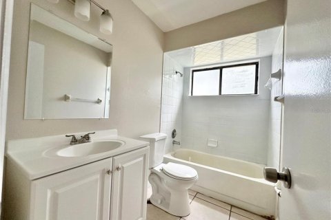 Villa ou maison à louer à Deltona, Floride: 3 chambres, 113.25 m2 № 2150542 - photo 15