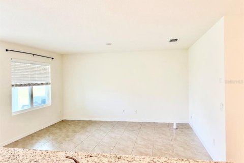 Casa en alquiler en Mount Dora, Florida, 3 dormitorios, 153.38 m2 № 1824931 - foto 6