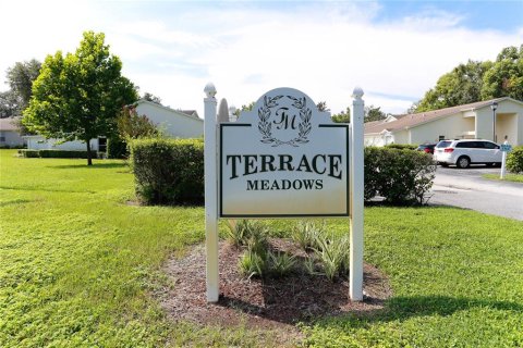 Condo in Temple Terrace, Florida, 3 bedrooms  № 1912748 - photo 24