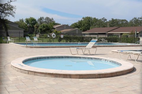 Condo in Temple Terrace, Florida, 3 bedrooms  № 1912748 - photo 26