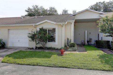 Condo in Temple Terrace, Florida, 3 bedrooms  № 1912748 - photo 3