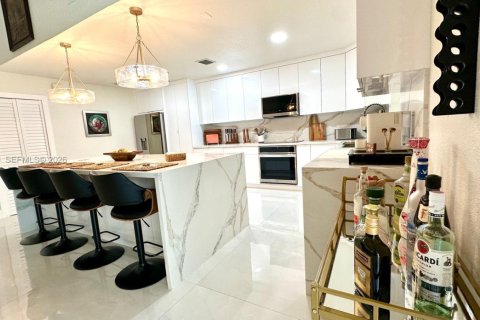 Купить виллу или дом в Хомстед, Флорида 4 спальни, 189.52м2, № 1995412 - фото 30