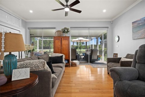 House in Tarpon Springs, Florida 2 bedrooms, 171.03 sq.m. № 1899611 - photo 14
