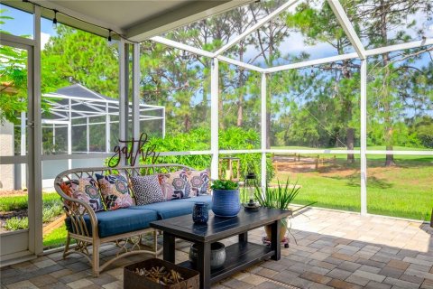 House in Tarpon Springs, Florida 2 bedrooms, 171.03 sq.m. № 1899611 - photo 25