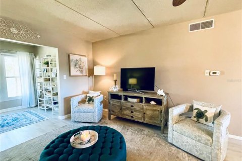 Condominio en venta en Dunedin, Florida, 2 dormitorios, 93.83 m2 № 2093476 - foto 9