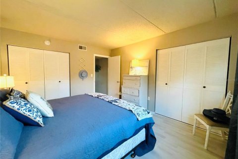 Condominio en venta en Dunedin, Florida, 2 dormitorios, 93.83 m2 № 2093476 - foto 14
