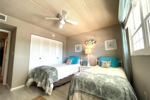 Condominio en venta en Dunedin, Florida, 2 dormitorios, 93.83 m2 № 2093476 - foto 16