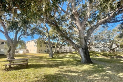 Condominio en venta en Dunedin, Florida, 2 dormitorios, 93.83 m2 № 2093476 - foto 21