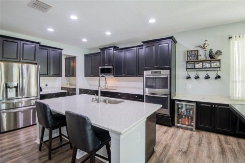 House in Riverview, Florida 5 bedrooms, 328.6 sq.m. № 1837813 - photo 16