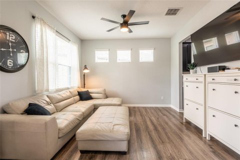 House in Riverview, Florida 5 bedrooms, 328.6 sq.m. № 1837813 - photo 5