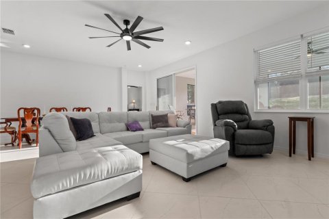 Villa ou maison à vendre à Ocala, Floride: 3 chambres, 198.44 m2 № 1907232 - photo 13