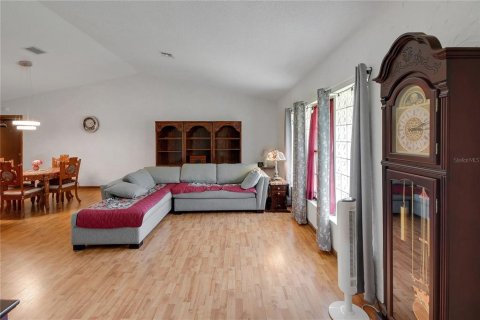 Casa en venta en Yalaha, Florida, 3 dormitorios, 181.44 m2 № 1899006 - foto 5
