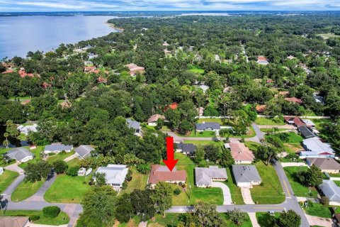 Villa ou maison à vendre à Yalaha, Floride: 3 chambres, 181.44 m2 № 1899006 - photo 2