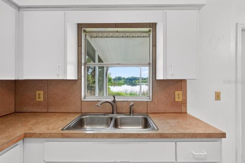 Casa en venta en Umatilla, Florida, 2 dormitorios, 82.13 m2 № 2197733 - foto 14