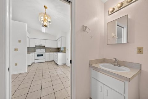 Casa en venta en Umatilla, Florida, 2 dormitorios, 82.13 m2 № 2197733 - foto 22