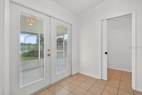 Casa en venta en Umatilla, Florida, 2 dormitorios, 82.13 m2 № 2197733 - foto 19