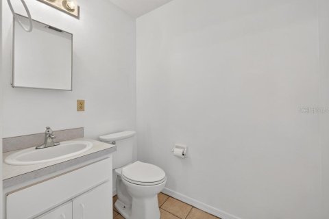 Casa en venta en Umatilla, Florida, 2 dormitorios, 82.13 m2 № 2197733 - foto 21