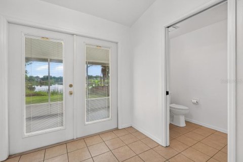 Casa en venta en Umatilla, Florida, 2 dormitorios, 82.13 m2 № 2197733 - foto 20