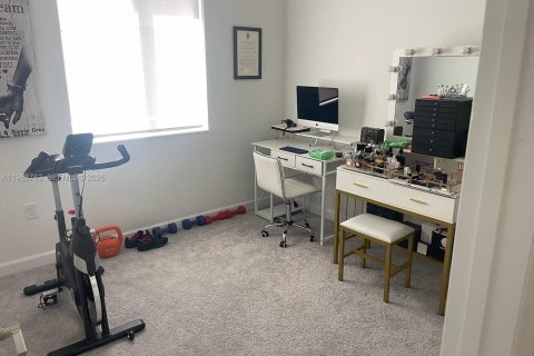 Touwnhouse à louer à Homestead, Floride: 3 chambres, 157.38 m2 № 2051850 - photo 16