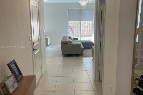 Touwnhouse à louer à Homestead, Floride: 3 chambres, 157.38 m2 № 2051850 - photo 22