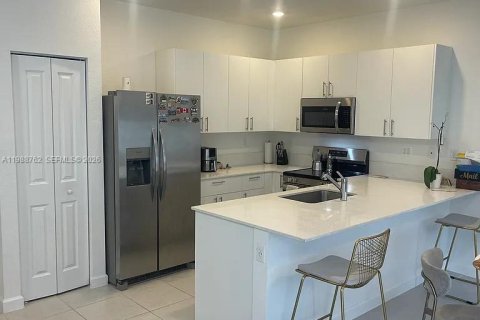 Touwnhouse à louer à Homestead, Floride: 3 chambres, 157.38 m2 № 2051850 - photo 24