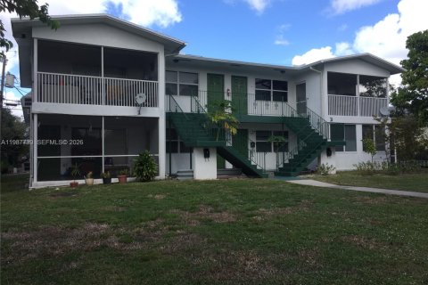 Снять в аренду квартиру в Холливуд, Флорида 2 спальни, № 2048942 - фото 3