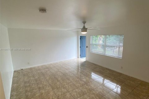 Квартира в Холливуд, Флорида 2 спальни № 2048942