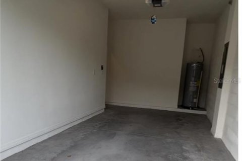 Townhouse in Davenport, Florida 3 bedrooms, 156.08 sq.m. № 2399530 - photo 14