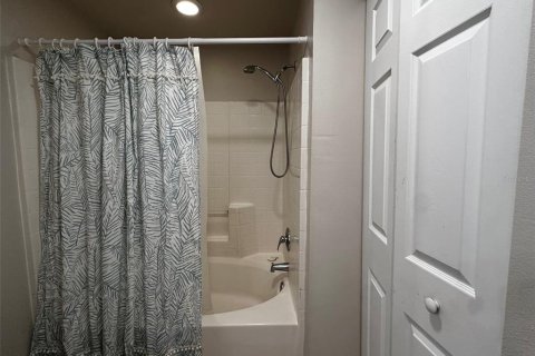 Condominio en alquiler en Sarasota, Florida, 2 dormitorios, 115.29 m2 № 1914865 - foto 26