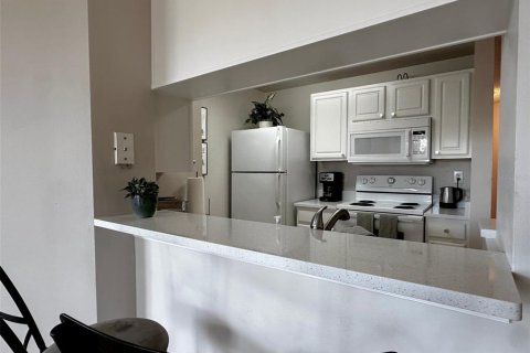 Condominio en alquiler en Sarasota, Florida, 2 dormitorios, 115.29 m2 № 1914865 - foto 12