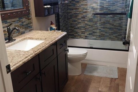 Casa en venta en Tavares, Florida, 3 dormitorios, 212.93 m2 № 2239869 - foto 16
