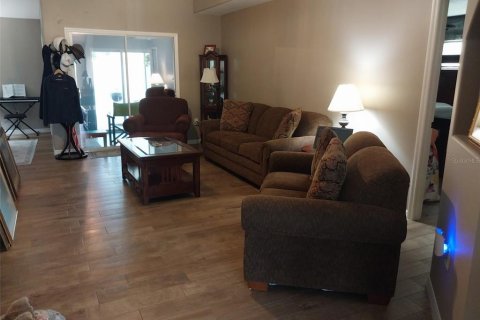 Casa en venta en Tavares, Florida, 3 dormitorios, 212.93 m2 № 2239869 - foto 13