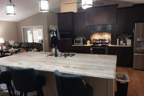 Casa en venta en Tavares, Florida, 3 dormitorios, 212.93 m2 № 2239869 - foto 8