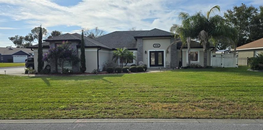 Casa en Tavares, Florida 3 dormitorios, 212.93 m2 № 2239869