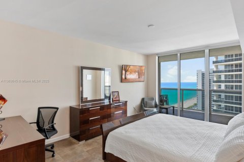 Copropriété à louer à Hallandale Beach, Floride: 2 chambres, 135.45 m2 № 1468354 - photo 24