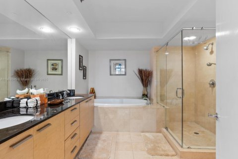 Copropriété à louer à Hallandale Beach, Floride: 2 chambres, 135.45 m2 № 1468354 - photo 30